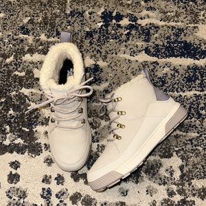 Women’s Sierra mid